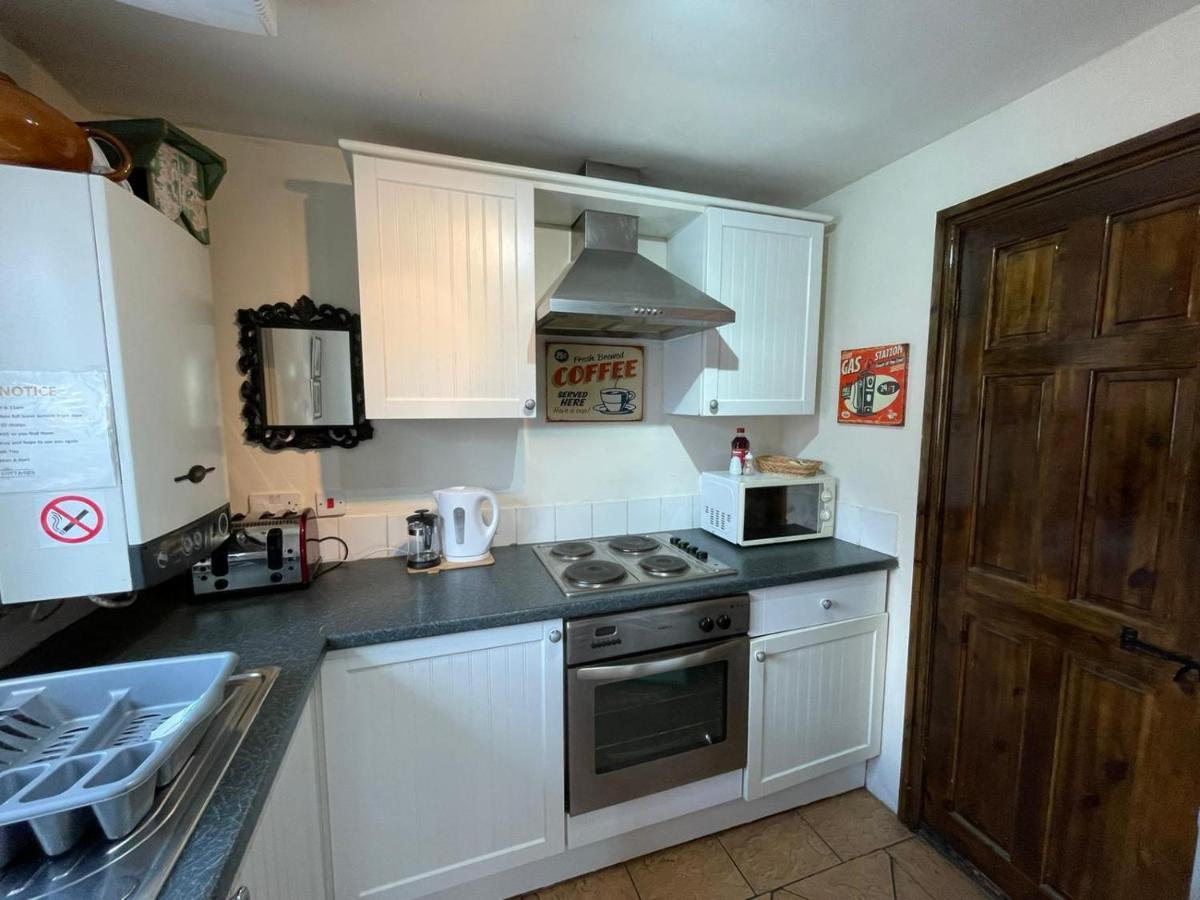 Yarm Cottages Sleeping 12 Kirklevington ภายนอก รูปภาพ