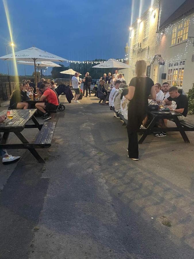 Yarm Cottages Sleeping 12 Kirklevington ภายนอก รูปภาพ